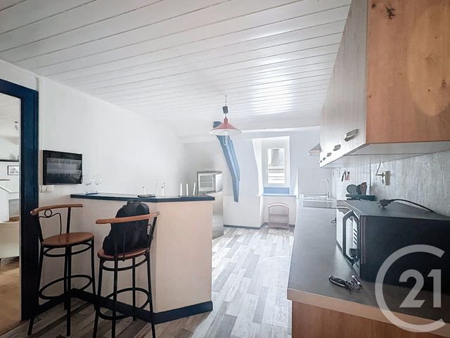 Appartement T3 à louer - 3 pièces - 64.08 m2 - GUINGAMP - 22 - BRETAGNE - Century 21 Le Calvez