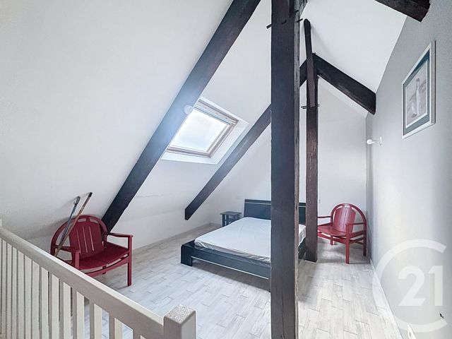 Appartement T3 à louer - 3 pièces - 64.08 m2 - GUINGAMP - 22 - BRETAGNE - Century 21 Le Calvez