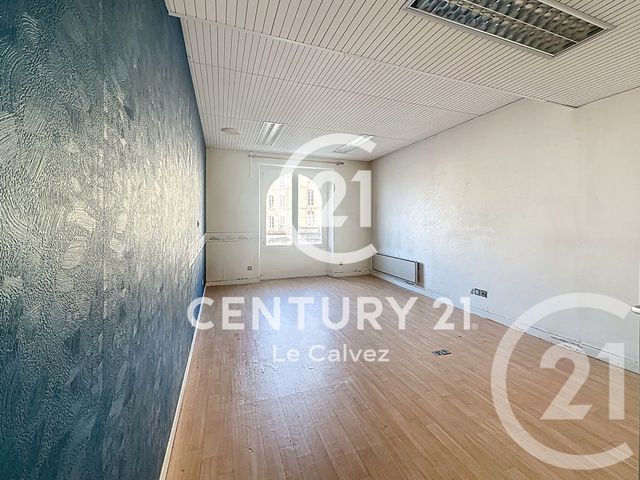 Appartement F3 à vendre - 3 pièces - 76.0 m2 - GUINGAMP - 22 - BRETAGNE - Century 21 Le Calvez
