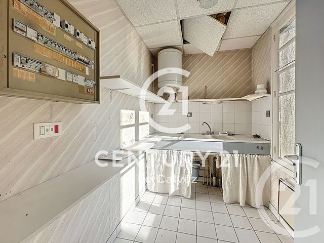 Appartement F3 à vendre - 3 pièces - 76.0 m2 - GUINGAMP - 22 - BRETAGNE - Century 21 Le Calvez