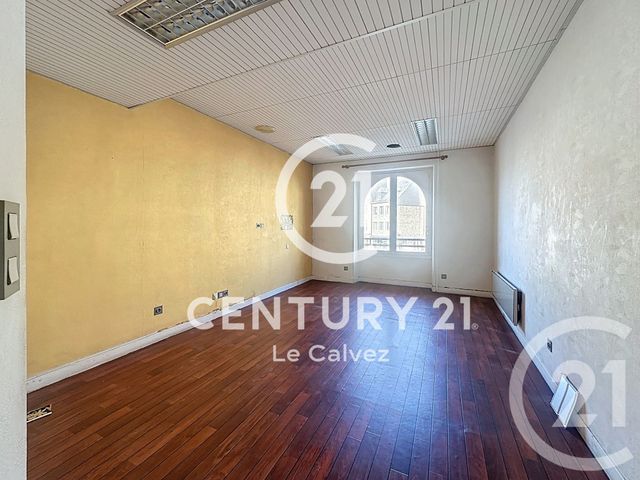 Appartement F3 à vendre - 3 pièces - 76.0 m2 - GUINGAMP - 22 - BRETAGNE - Century 21 Le Calvez