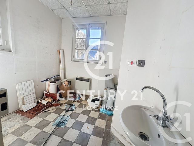 Appartement F3 à vendre - 3 pièces - 76.0 m2 - GUINGAMP - 22 - BRETAGNE - Century 21 Le Calvez