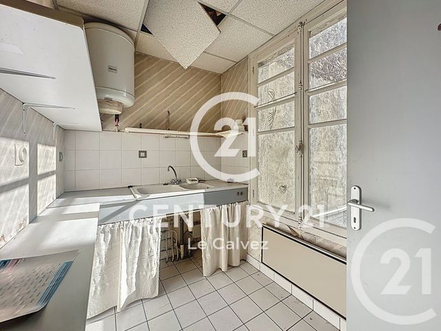 Appartement F3 à vendre - 3 pièces - 76.0 m2 - GUINGAMP - 22 - BRETAGNE - Century 21 Le Calvez