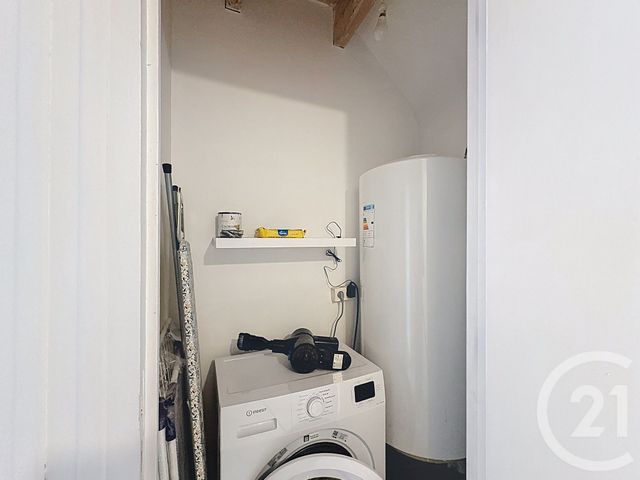 Appartement T3 à louer - 3 pièces - 48.33 m2 - GUINGAMP - 22 - BRETAGNE - Century 21 Le Calvez
