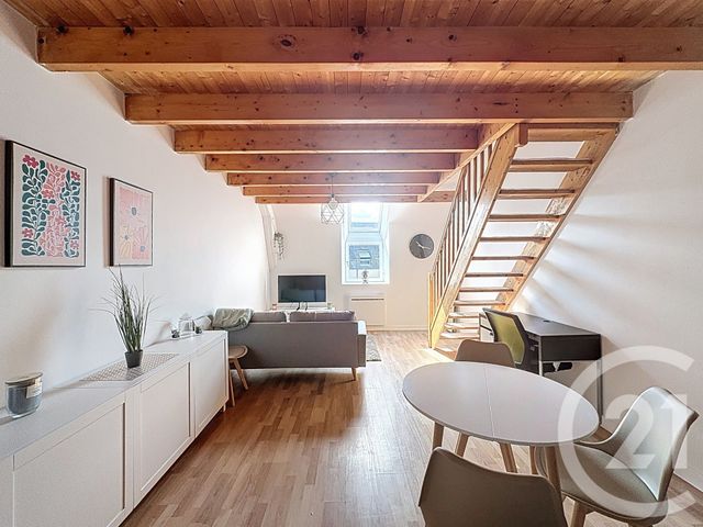 Appartement T3 à louer - 3 pièces - 48.33 m2 - GUINGAMP - 22 - BRETAGNE - Century 21 Le Calvez