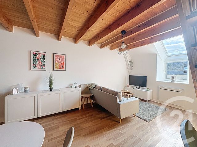 Appartement T3 à louer - 3 pièces - 48.33 m2 - GUINGAMP - 22 - BRETAGNE - Century 21 Le Calvez