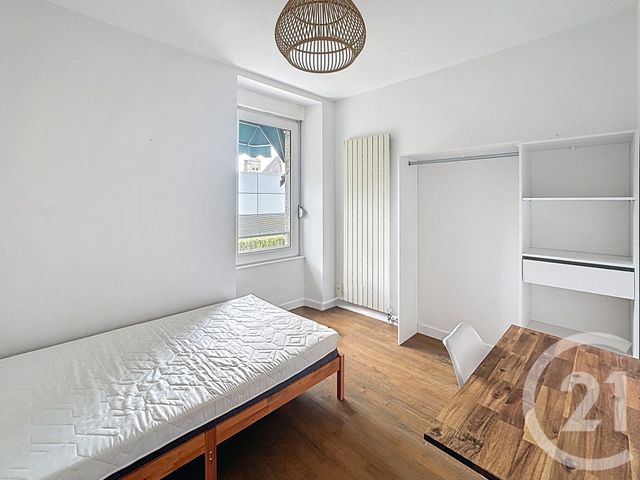 Appartement F5 à vendre - 5 pièces - 90.0 m2 - GUINGAMP - 22 - BRETAGNE - Century 21 Le Calvez