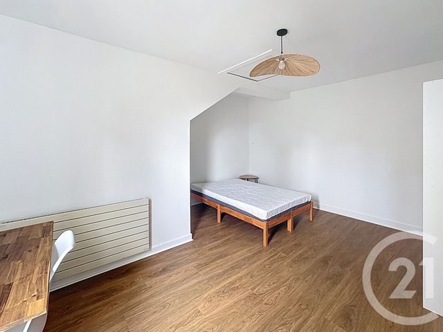 Appartement F5 à vendre - 5 pièces - 90.0 m2 - GUINGAMP - 22 - BRETAGNE - Century 21 Le Calvez