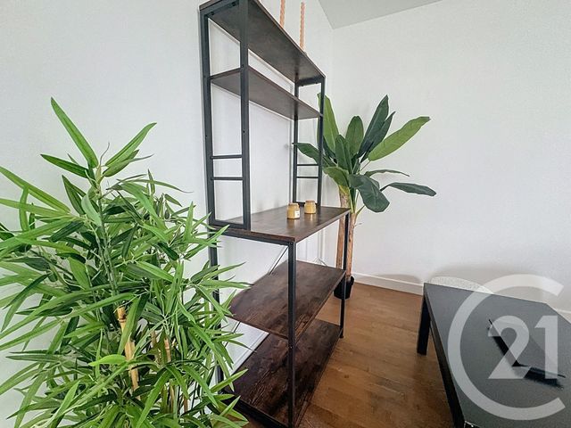 Appartement F5 à vendre - 5 pièces - 90.0 m2 - GUINGAMP - 22 - BRETAGNE - Century 21 Le Calvez