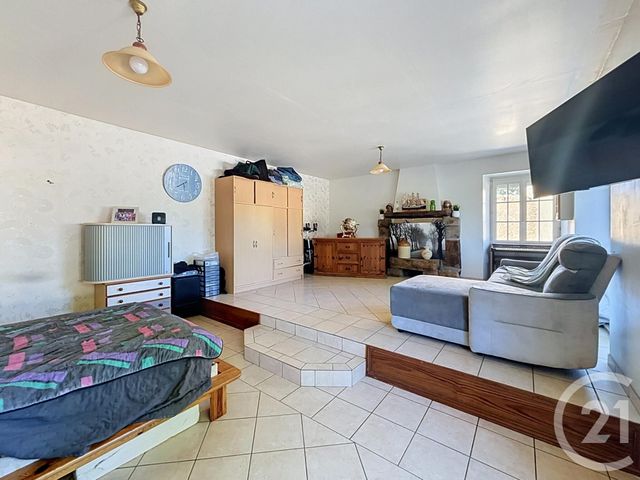 maison à vendre - 6 pièces - 126.08 m2 - LOUARGAT - 22 - BRETAGNE - Century 21 Le Calvez