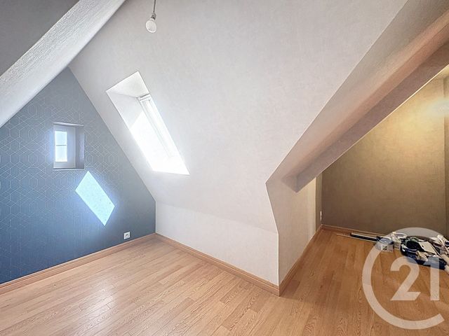 maison à louer - 5 pièces - 93.5 m2 - PLOUMAGOAR - 22 - BRETAGNE - Century 21 Le Calvez