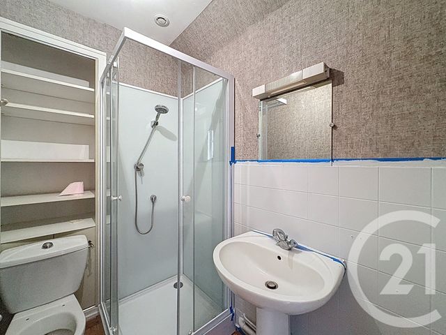 maison à louer - 5 pièces - 93.5 m2 - PLOUMAGOAR - 22 - BRETAGNE - Century 21 Le Calvez