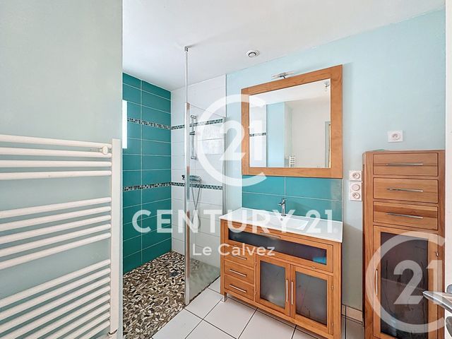 maison à vendre - 8 pièces - 220.0 m2 - PLOUMAGOAR - 22 - BRETAGNE - Century 21 Le Calvez