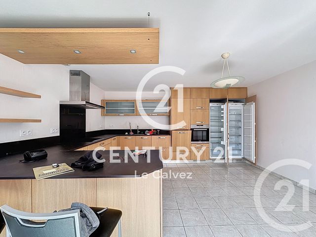 maison à vendre - 8 pièces - 220.0 m2 - PLOUMAGOAR - 22 - BRETAGNE - Century 21 Le Calvez