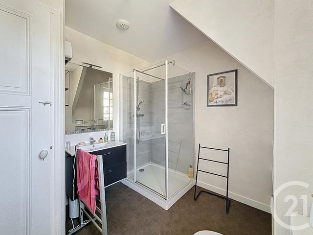 maison à vendre - 5 pièces - 138.86 m2 - GUINGAMP - 22 - BRETAGNE - Century 21 Le Calvez
