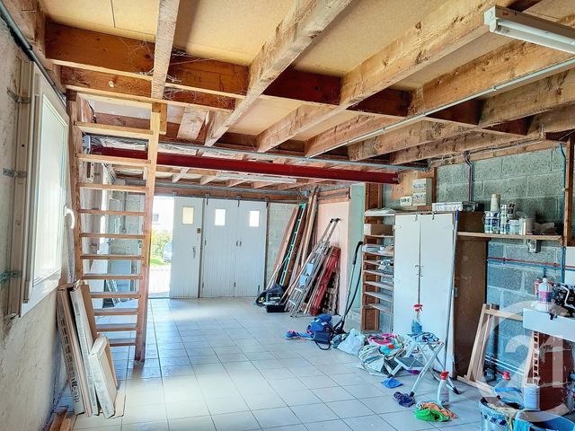 maison à louer - 7 pièces - 115.0 m2 - PLOUMAGOAR - 22 - BRETAGNE - Century 21 Le Calvez