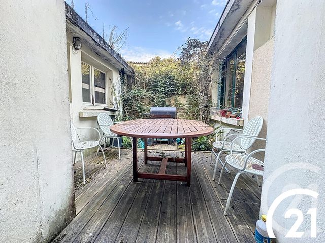 Afficher la photo en grand maison à vendre - 8 pièces - 207.0 m2 - GUINGAMP - 22 - BRETAGNE - Century 21 Le Calvez