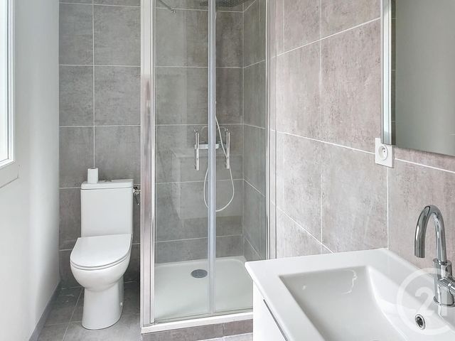 Appartement T1 à louer - 1 pièce - 25.94 m2 - GUINGAMP - 22 - BRETAGNE - Century 21 Le Calvez