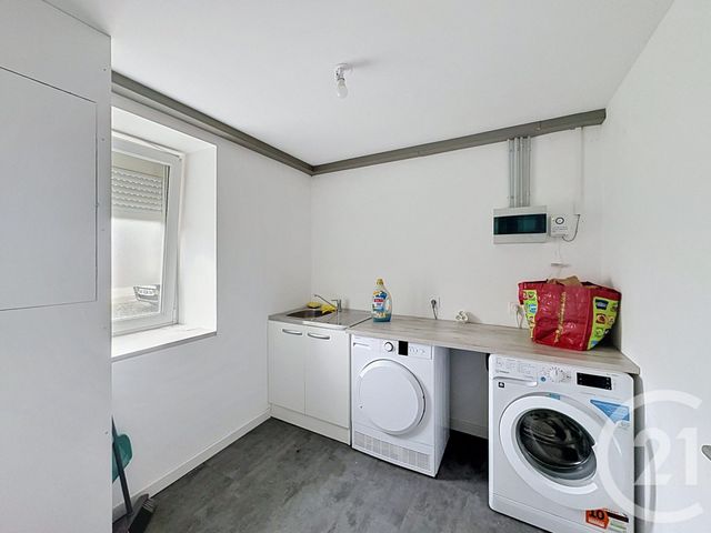 Appartement T4 à louer - 4 pièces - 55.0 m2 - LANRODEC - 22 - BRETAGNE - Century 21 Le Calvez