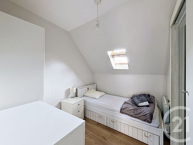 Appartement Studio à louer - 1 pièce - 19.31 m2 - GUINGAMP - 22 - BRETAGNE - Century 21 Le Calvez