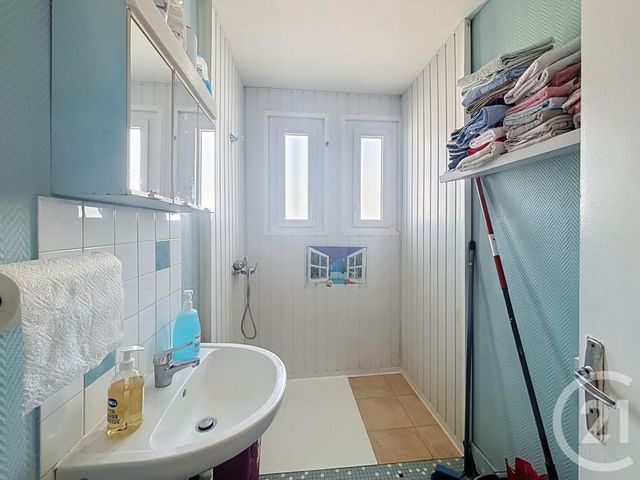 maison à vendre - 5 pièces - 107.26 m2 - PLOUMAGOAR - 22 - BRETAGNE - Century 21 Le Calvez