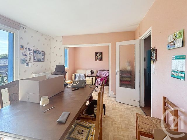maison à vendre - 5 pièces - 107.26 m2 - PLOUMAGOAR - 22 - BRETAGNE - Century 21 Le Calvez