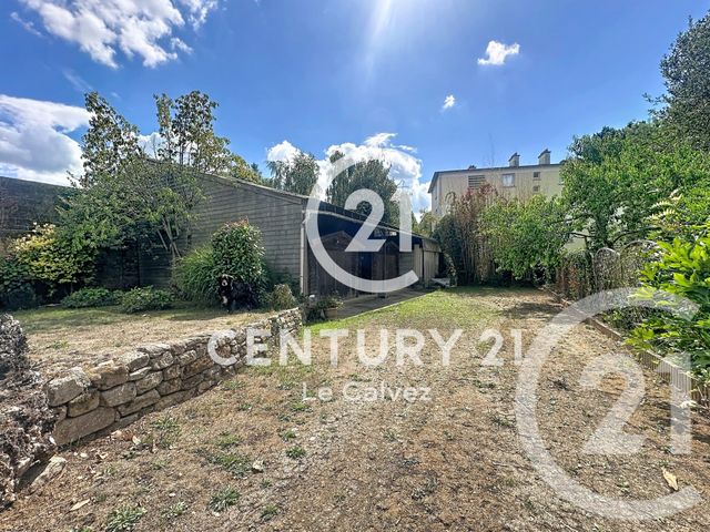maison à vendre - 9 pièces - 182.61 m2 - GUINGAMP - 22 - BRETAGNE - Century 21 Le Calvez