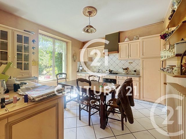 maison à vendre - 9 pièces - 182.61 m2 - GUINGAMP - 22 - BRETAGNE - Century 21 Le Calvez