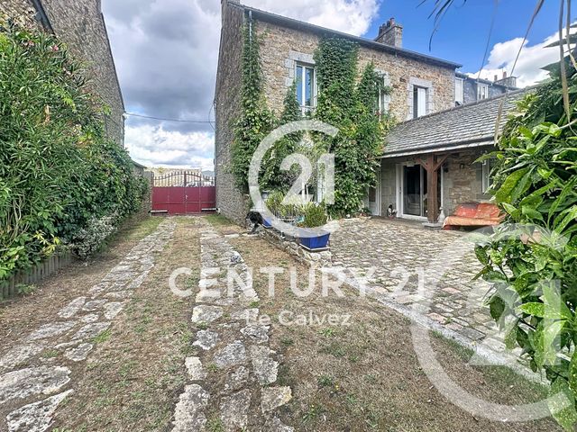 maison à vendre - 9 pièces - 182.61 m2 - GUINGAMP - 22 - BRETAGNE - Century 21 Le Calvez