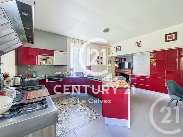 maison à vendre - 6 pièces - 231.0 m2 - GUINGAMP - 22 - BRETAGNE - Century 21 Le Calvez