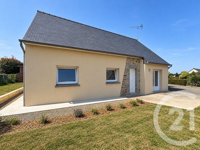 maison à louer - 4 pièces - 75.0 m2 - POMMERIT LE VICOMTE - 22 - BRETAGNE - Century 21 Le Calvez
