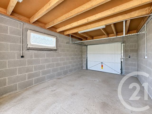 maison à louer - 4 pièces - 75.0 m2 - POMMERIT LE VICOMTE - 22 - BRETAGNE - Century 21 Le Calvez