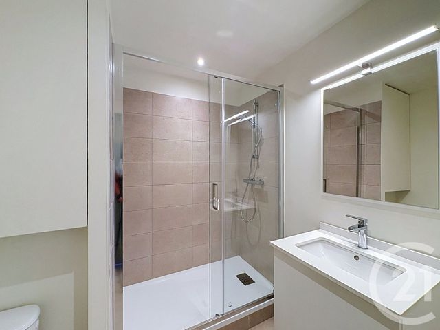 Appartement Studio à louer - 1 pièce - 33.37 m2 - GUINGAMP - 22 - BRETAGNE - Century 21 Le Calvez