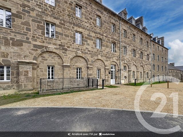 Appartement Studio à louer - 1 pièce - 33.37 m2 - GUINGAMP - 22 - BRETAGNE - Century 21 Le Calvez
