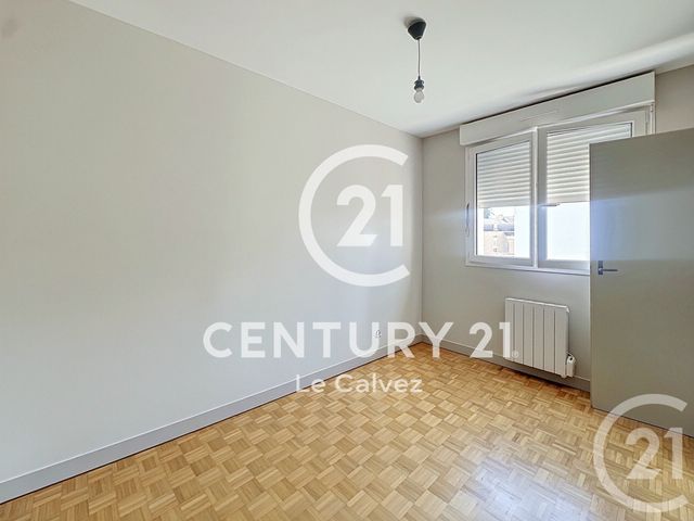 Appartement F2 à vendre - 2 pièces - 34.0 m2 - GUINGAMP - 22 - BRETAGNE - Century 21 Le Calvez