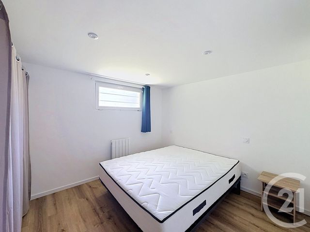 Appartement T2 à louer - 2 pièces - 38.0 m2 - LANRODEC - 22 - BRETAGNE - Century 21 Le Calvez