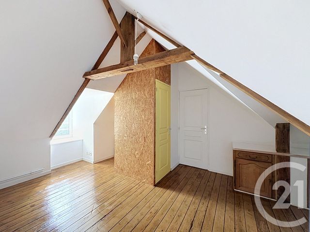 maison à louer - 4 pièces - 98.62 m2 - GUINGAMP - 22 - BRETAGNE - Century 21 Le Calvez