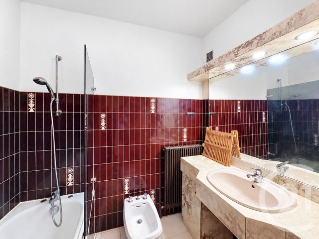 Appartement à louer - 3 pièces - 70.04 m2 - GUINGAMP - 22 - BRETAGNE - Century 21 Le Calvez