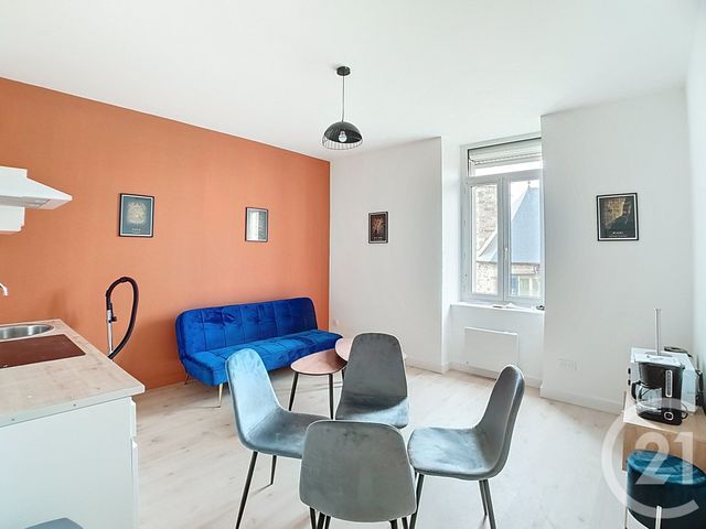 Appartement T2 à louer - 2 pièces - 37.28 m2 - GUINGAMP - 22 - BRETAGNE - Century 21 Le Calvez
