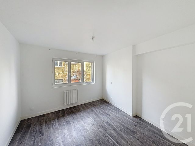 Appartement T3 à louer - 3 pièces - 75.87 m2 - GUINGAMP - 22 - BRETAGNE - Century 21 Le Calvez