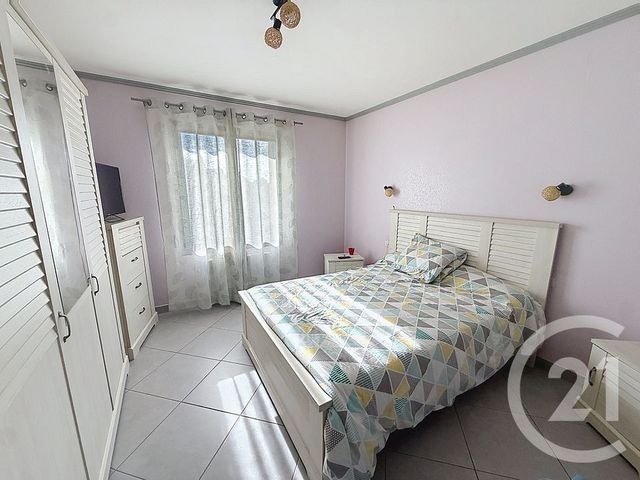 maison à vendre - 9 pièces - 155.0 m2 - ST CLET - 22 - BRETAGNE - Century 21 Le Calvez