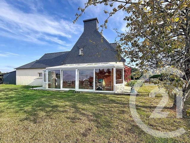 maison à vendre - 9 pièces - 155.0 m2 - ST CLET - 22 - BRETAGNE - Century 21 Le Calvez