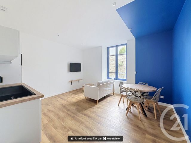 Appartement F2 à louer - 2 pièces - 34.37 m2 - GUINGAMP - 22 - BRETAGNE - Century 21 Le Calvez