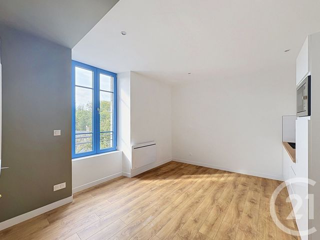 Appartement F3 à louer - 3 pièces - 42.89 m2 - GUINGAMP - 22 - BRETAGNE - Century 21 Le Calvez