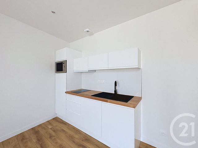 Appartement F2 à louer - 2 pièces - 30.53 m2 - GUINGAMP - 22 - BRETAGNE - Century 21 Le Calvez