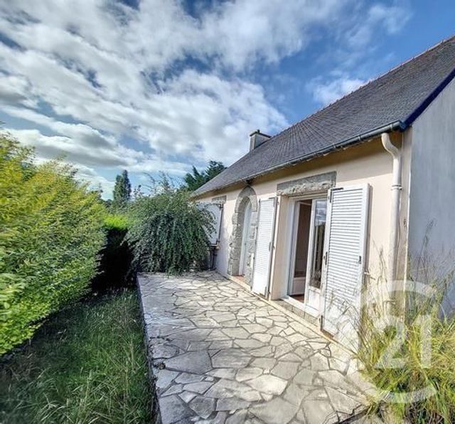 maison à vendre 6 pièces 100.0 m2 GRACES 22 Century 21 Le Calvez