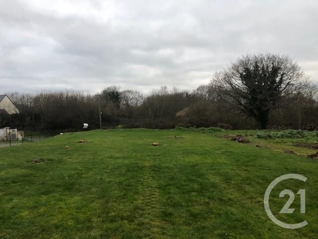 Afficher la photo en grand terrain à vendre - 750.0 m2 - GUINGAMP - 22 - BRETAGNE - Century 21 Le Calvez