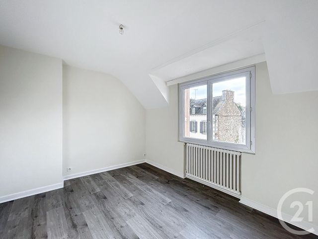 maison à vendre - 6 pièces - 129.0 m2 - CHATELAUDREN - 22 - BRETAGNE - Century 21 Le Calvez