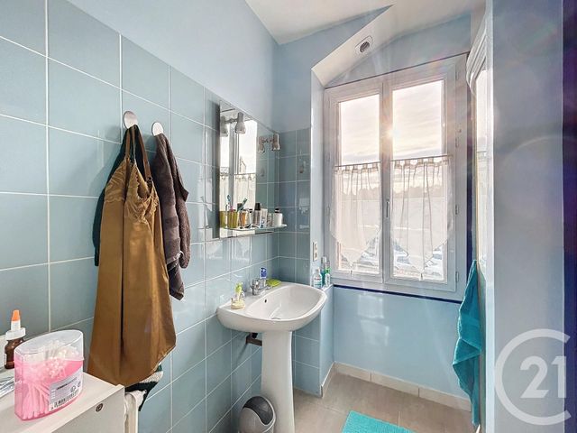 maison à vendre - 6 pièces - 129.0 m2 - CHATELAUDREN - 22 - BRETAGNE - Century 21 Le Calvez