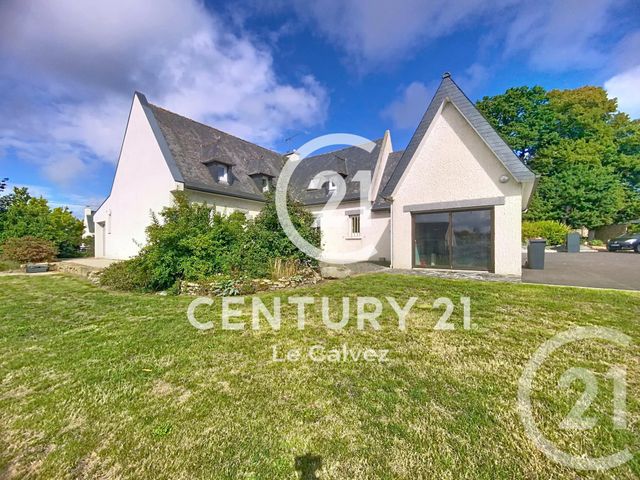 Afficher la photo en grand maison à vendre - 8 pièces - 125.0 m2 - PLOUAGAT - 22 - BRETAGNE - Century 21 Le Calvez